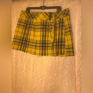 🟨 Stationwagon Yellow Plaid Mini Skirt – Size 3XL